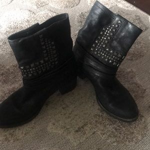 Motorcycle boot